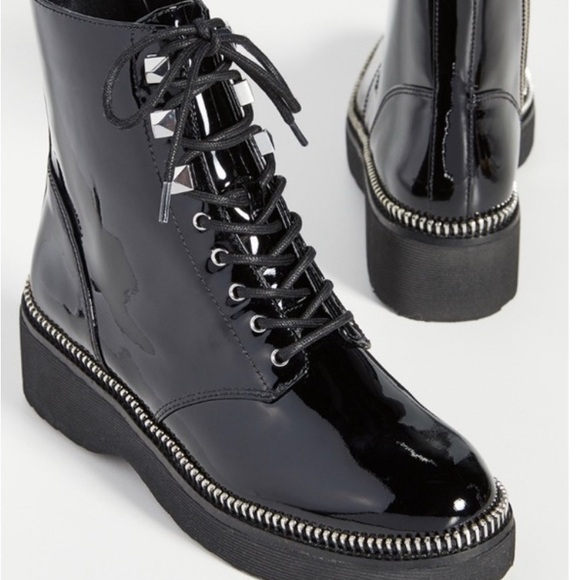Michael kors boots - Picture 1 of 6